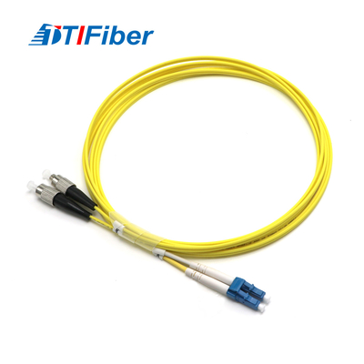 2m Singlemode Duplex สายไฟเบอร์ออปติก Patch Cord 9 / 125u FC / UPC ถึง LC / UPC