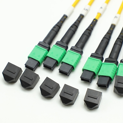 144F MTP MPO Fanout Cable SMG657A1 MPO APC ไปยัง MPO APC Breakout Fiber Optic Patch Cord
